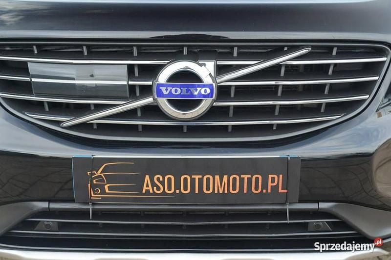 Używany Volvo XC60 Summum 2017 Czarny SUV