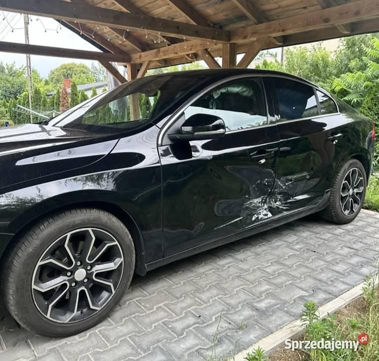 Używany Volvo S60 2014 Sedan/Limuzyna