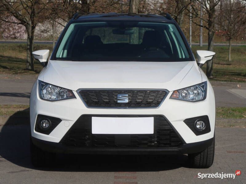 Biały Używany 2020 Seat Arona SUV | 62 999 zł (Uczciwa cena) - Obraz 1/4