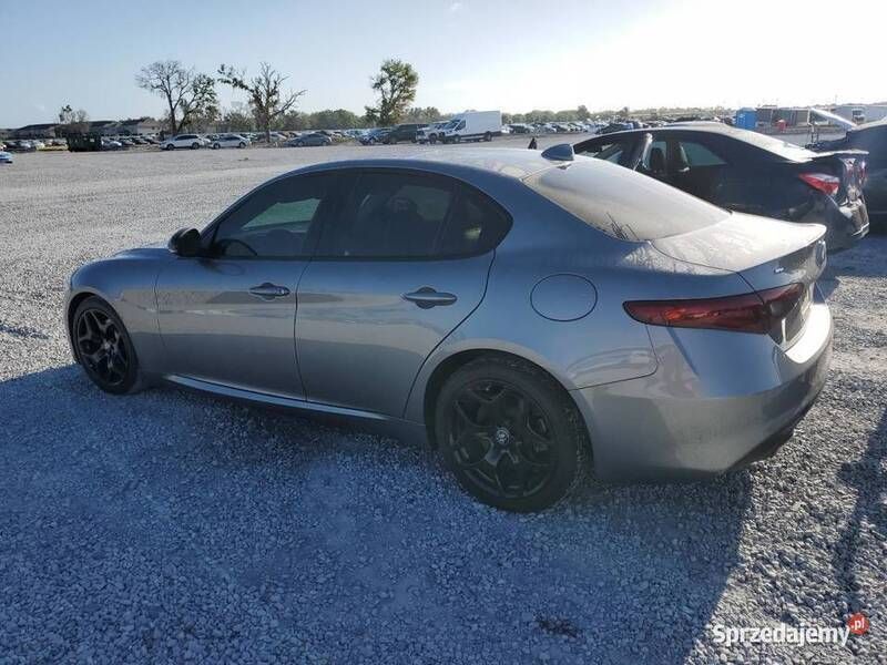 Szary Używany 2020 Alfa Romeo Giulia Sedan/Limuzyna | 57 000 zł - Obraz 1/4