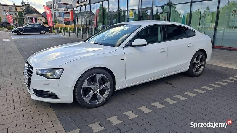 Używany Audi A5 S-Line 2013 Biały Coupe