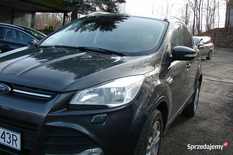 Szary Używany 2016 Ford Kuga SUV | 49 000 zł (Uczciwa cena) - Obraz 1/4