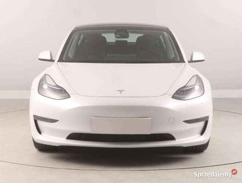 Biały Używany 2023 Tesla Model 3 Sedan/Limuzyna | 134 999 zł - Obraz 1/4