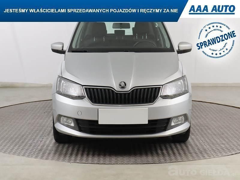 Używany Skoda Fabia 2017 Srebrny