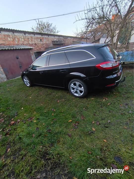 Używany Ford Mondeo 2011 Czarny Kombi