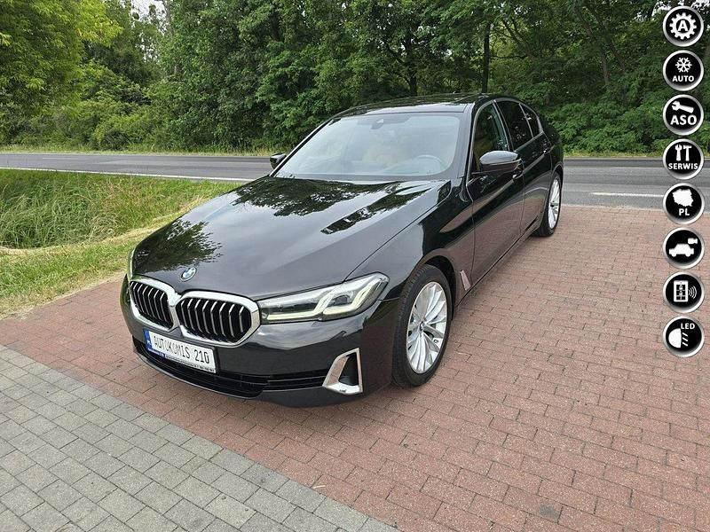 Czarny (metalik) Używany 2021 BMW 520 Sedan/Limuzyna | 159 000 zł (Drogi) - Obraz 1/4