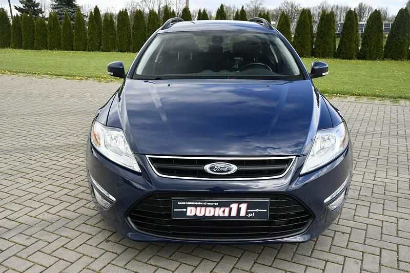 Używany Ford Mondeo 116 KM (85 kW) 2012 Niebieski Sedan/Limuzyna