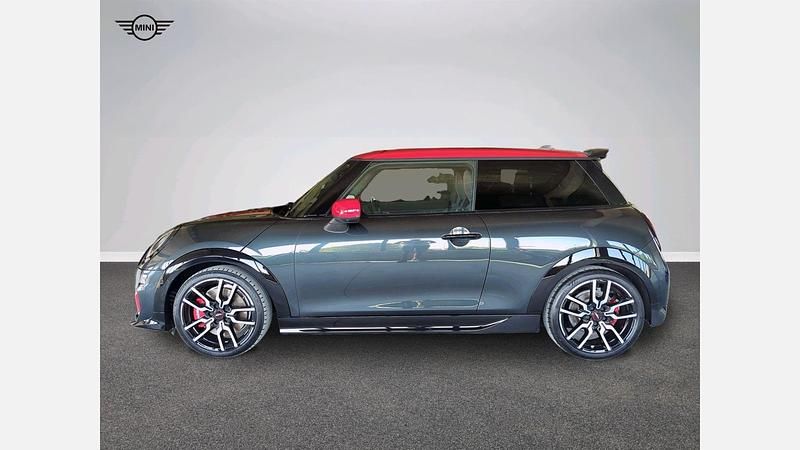 Używany Mini John Cooper Works 231 KM (169 kW) 2024 Legend grey metalizowany Hatchback