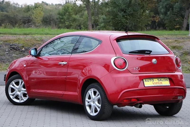 Używany Alfa Romeo MiTo 90 KM (66 kW) 2009 Czerwony Hatchback