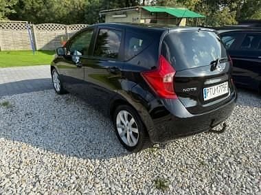 Czarny Używany 2016 Nissan Note Minivan | 20 000 zł (Uczciwa cena) - Obraz 1/4