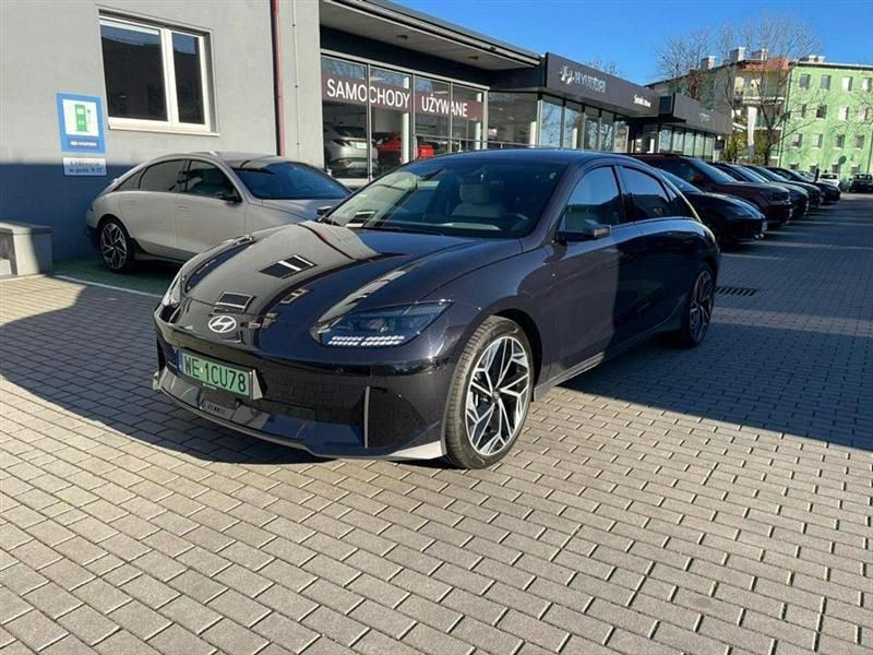 Używany Hyundai Ioniq 6 239 kW (325 KM) 2024 Grafitowy Sedan/Limuzyna