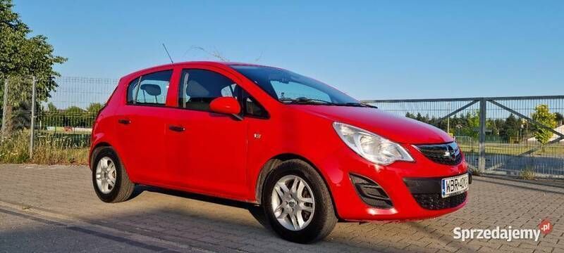 Czerwony Używany 2011 Opel Corsa Hatchback | 11 000 zł (Dobra cena) - Obraz 1/4
