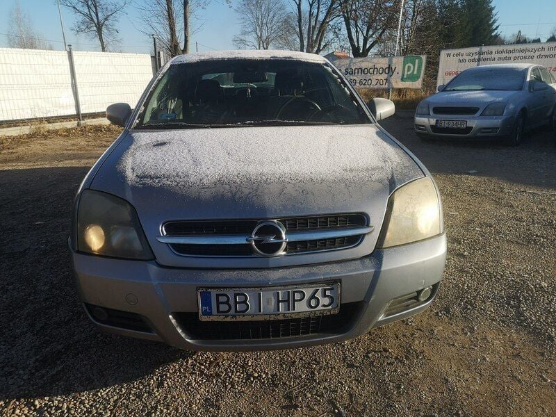 Srebrny (metalik) Używany 2004 Opel Vectra Sedan/Limuzyna | 2699 zł - Obraz 1/4
