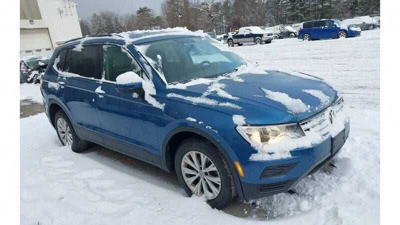 Niebieski (metalik) Używany 2019 VW Tiguan SUV | 37 500 zł - Obraz 1/4