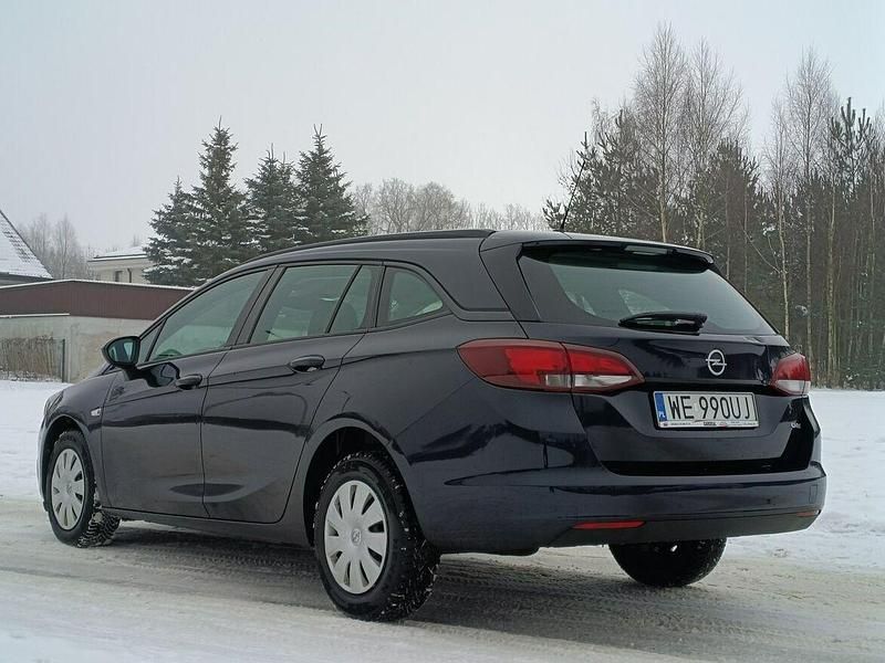 Używany Opel Astra 2018 Inny kolor Kombi