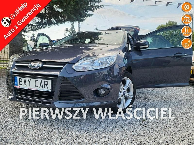 Szary Używany 2011 Ford Focus Kombi | 23 900 zł (Uczciwa cena) - Obraz 1/4