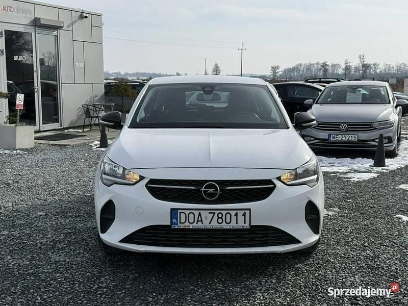 Używany Opel Corsa 101 KM (74 kW) 2020 Biały Hatchback