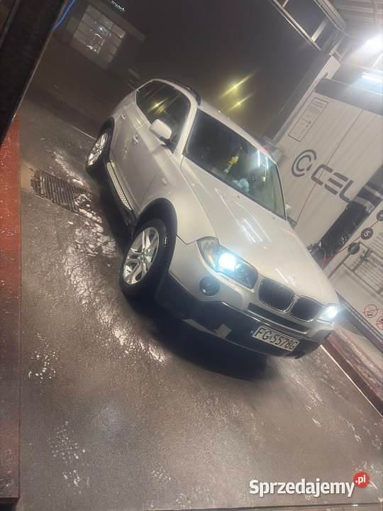 Srebrny Używany 2007 BMW X3 SUV | 16 000 zł (Dobra cena) - Obraz 1/4
