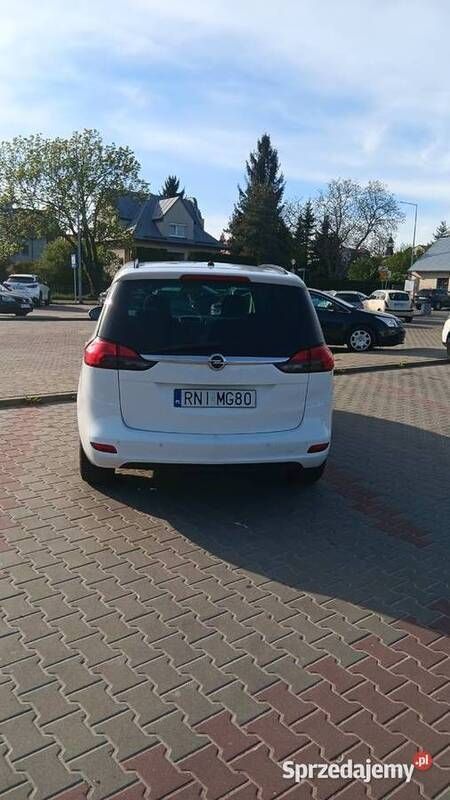 Używany Opel Zafira 2013 Minivan