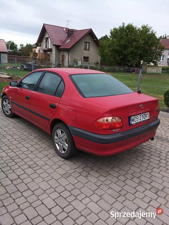 Używany 2001 Toyota Avensis | 7500 zł - Obraz 1/1