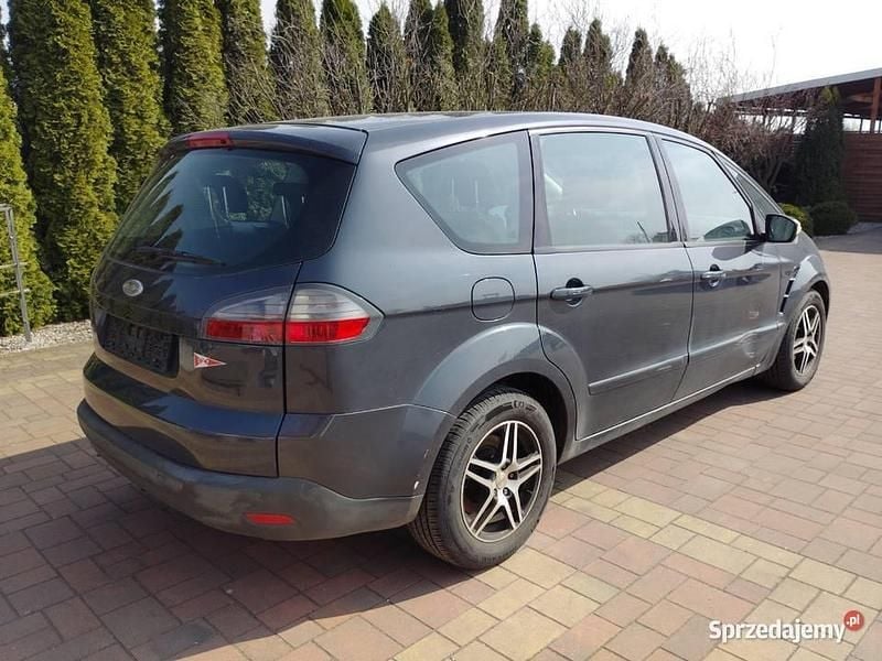 Używany Ford S-MAX S 2008 Szary Minivan