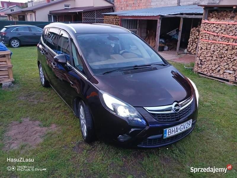 Używany Opel Zafira Tourer Cosmo 2012 Minivan