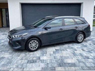 Szary Używany 2019 Kia Ceed Sportswagon Kombi | 59 900 zł - Obraz 1/4