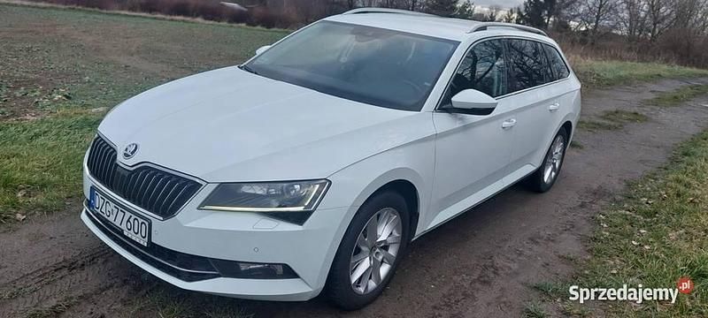 Używany 2016 Skoda Superb | 54 000 zł (Uczciwa cena) - Obraz 1/4
