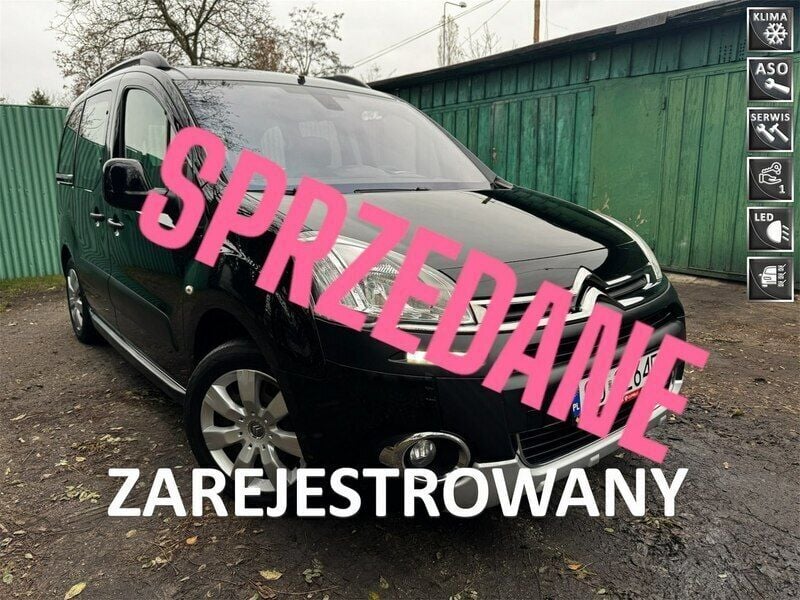 Czarny (metalik, perła) Używany 2013 Citroën Berlingo Minivan | 26 000 zł (Uczciwa cena) - Obraz 1/4