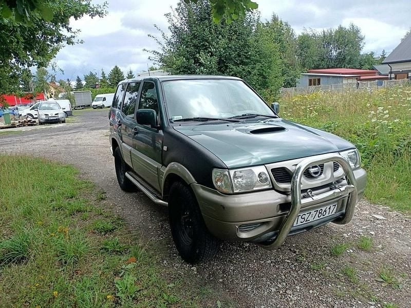 Zielony Używany 2000 Nissan Terrano SUV | 7700 zł - Obraz 1/4
