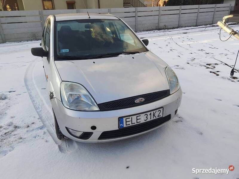 Srebrny Używany 2002 Ford Fiesta Hatchback | 2900 zł (Drogi) - Obraz 1/4
