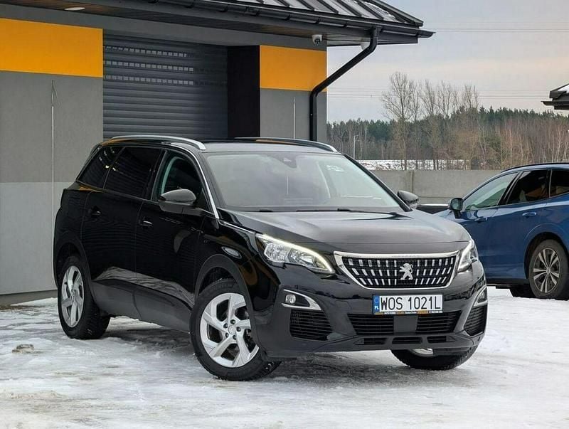 Używany Peugeot 5008 130 KM (95 kW) 2020 Czarny SUV