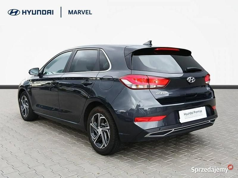 Używany Hyundai i30 120 KM (88 kW) 2024 Grafitowy (metalik) Hatchback