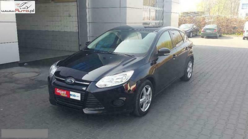 Czarny (metalik) Używany 2011 Ford Focus Hatchback | 37 900 zł - Obraz 1/4