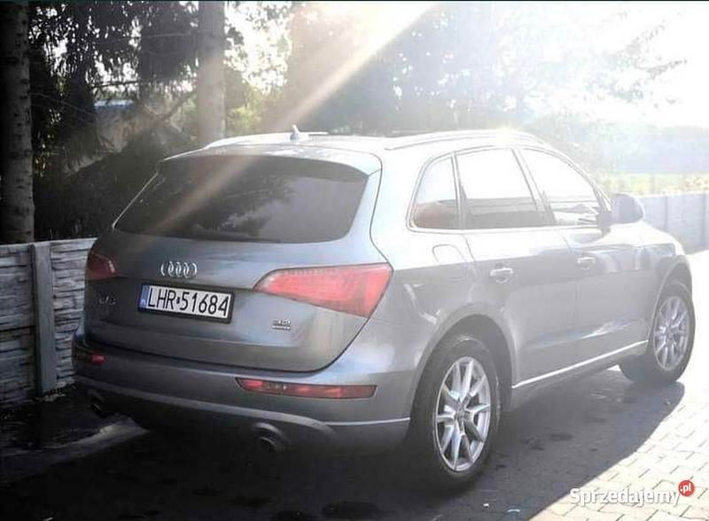 Srebrny Używany 2011 Audi Q5 SUV | 40 000 zł (Uczciwa cena) - Obraz 1/4