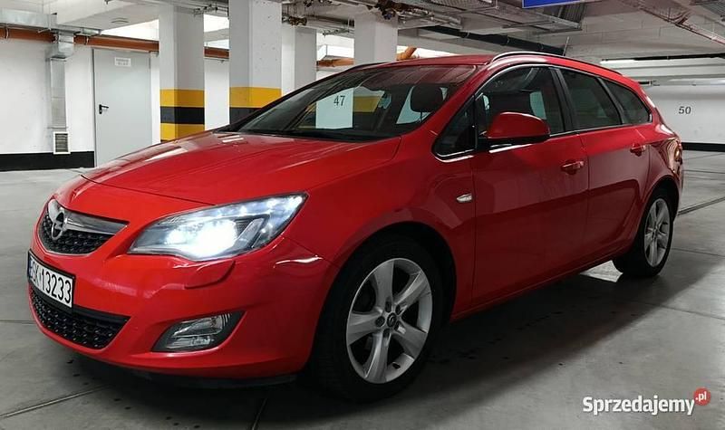 Używany 2011 Opel Astra | 16 000 zł (Dość drogi) - Obraz 1/4