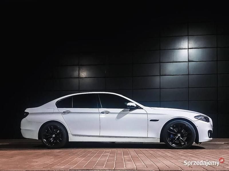 Używany BMW 535 Sport Line 2015 Biały Sedan/Limuzyna