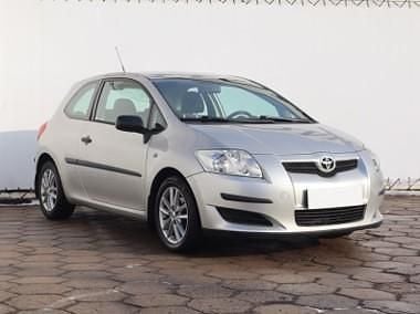 Srebrny Używany 2007 Toyota Auris Hatchback | 11 999 zł (Uczciwa cena) - Obraz 1/4