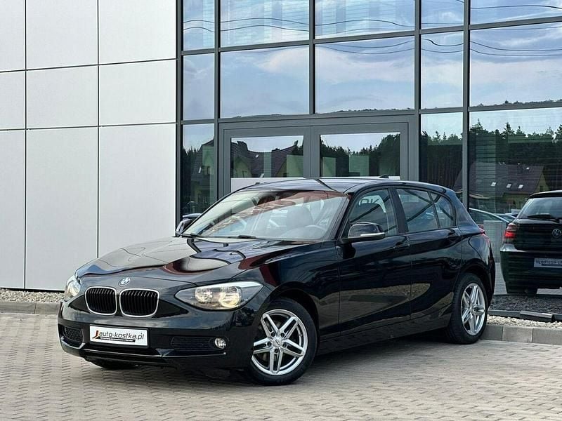 Czarny Używany 2012 BMW 116 Hatchback | 25 799 zł (Super Cena) - Obraz 1/3
