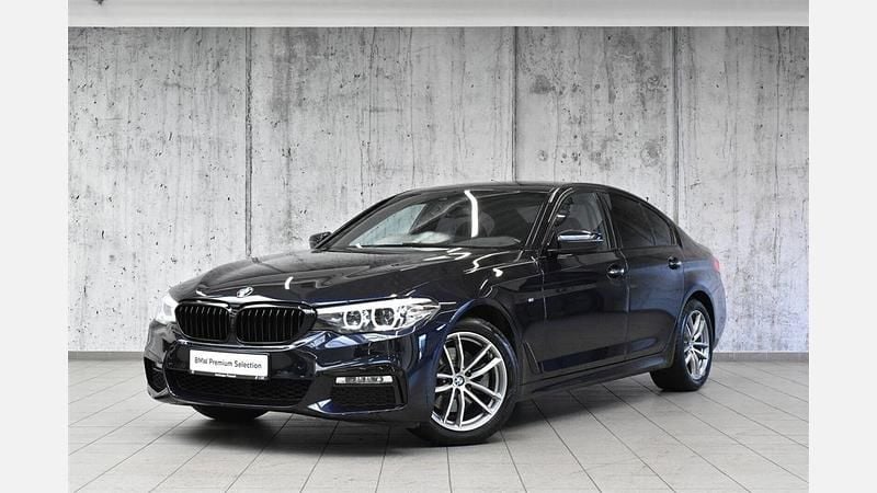 Carbon black metallic metalizowany Używany 2017 BMW 520 Shadowline Sedan/Limuzyna | 99 800 zł (Dobra cena) - Obraz 1/3