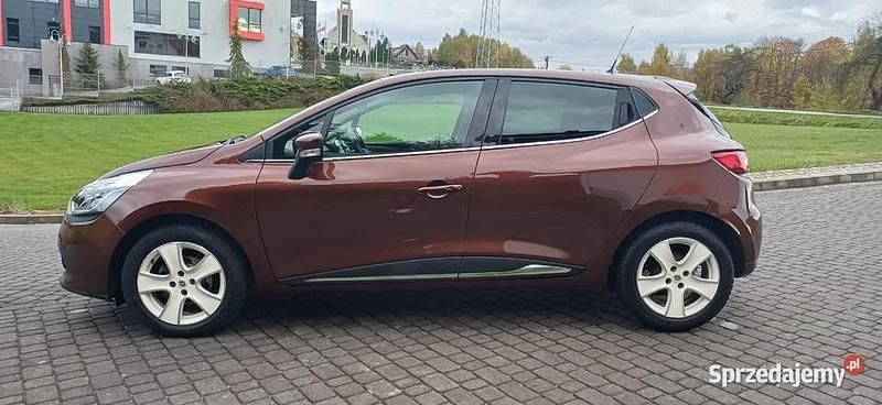 Brązowy Używany 2013 Renault Clio IV Hatchback | 21 900 zł (Uczciwa cena) - Obraz 1/4