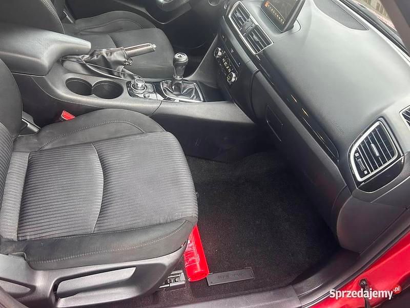 Używany Mazda 3 2016