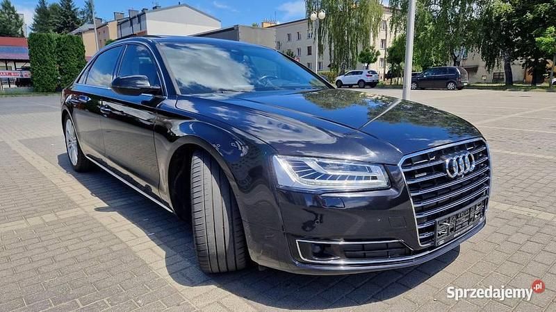 Używany 2015 Audi A8L Comfort Sedan/Limuzyna | 115 000 zł - Obraz 1/4