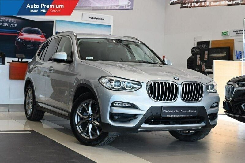 Srebrny (metalik) Używany 2019 BMW X3 SUV | 129 900 zł (Dość drogi) - Obraz 1/4