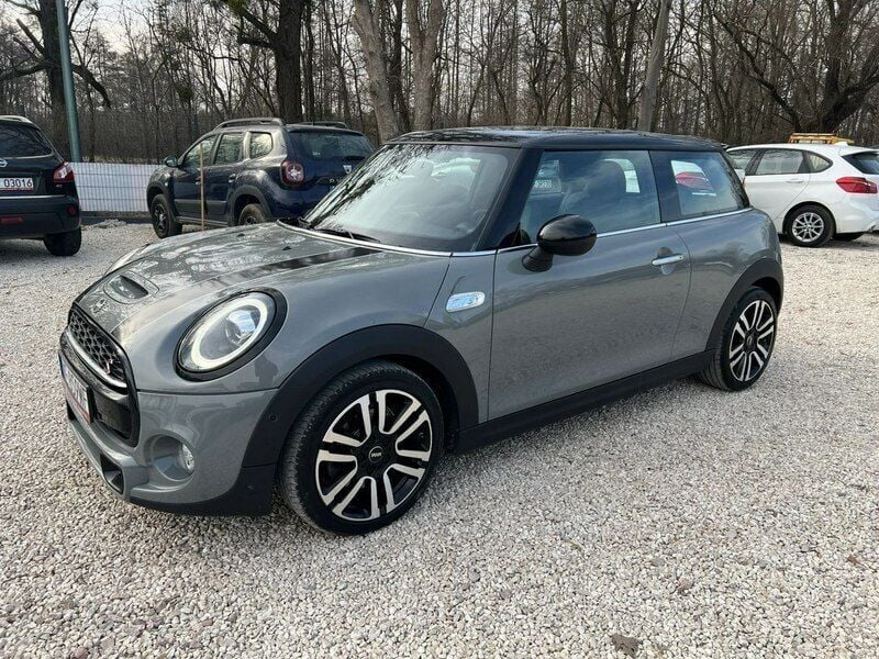 Używany Mini Cooper S 192 KM (141 kW) 2019 Szary (metalik) Hatchback