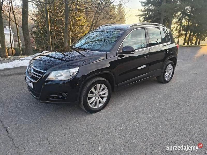 Czarny Używany 2009 VW Tiguan SUV | 26 900 zł (Uczciwa cena) - Obraz 1/4
