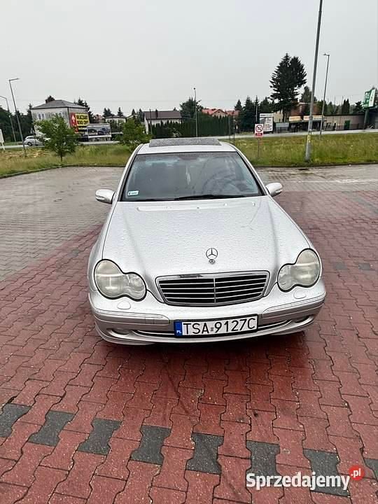 Srebrny Używany 2001 Mercedes C200 Sedan/Limuzyna | 10 000 zł (Uczciwa cena) - Obraz 1/4