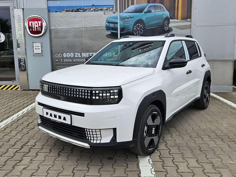 Nowe Fiat Grande Panda La Prima 83 kW (113 KM) 2025 Lakier pastelowy biały gelato Hatchback