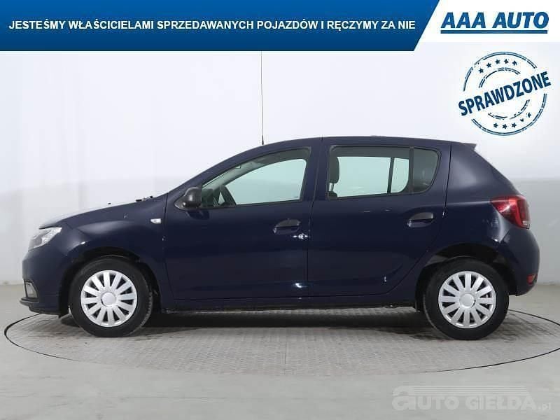 Używany Dacia Sandero 2019 Błękitny Hatchback
