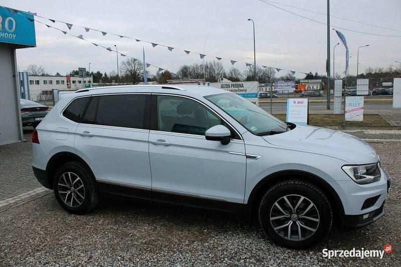 Używany VW Tiguan Allspace Comfortline 150 KM (110 kW) 2018 Biały SUV